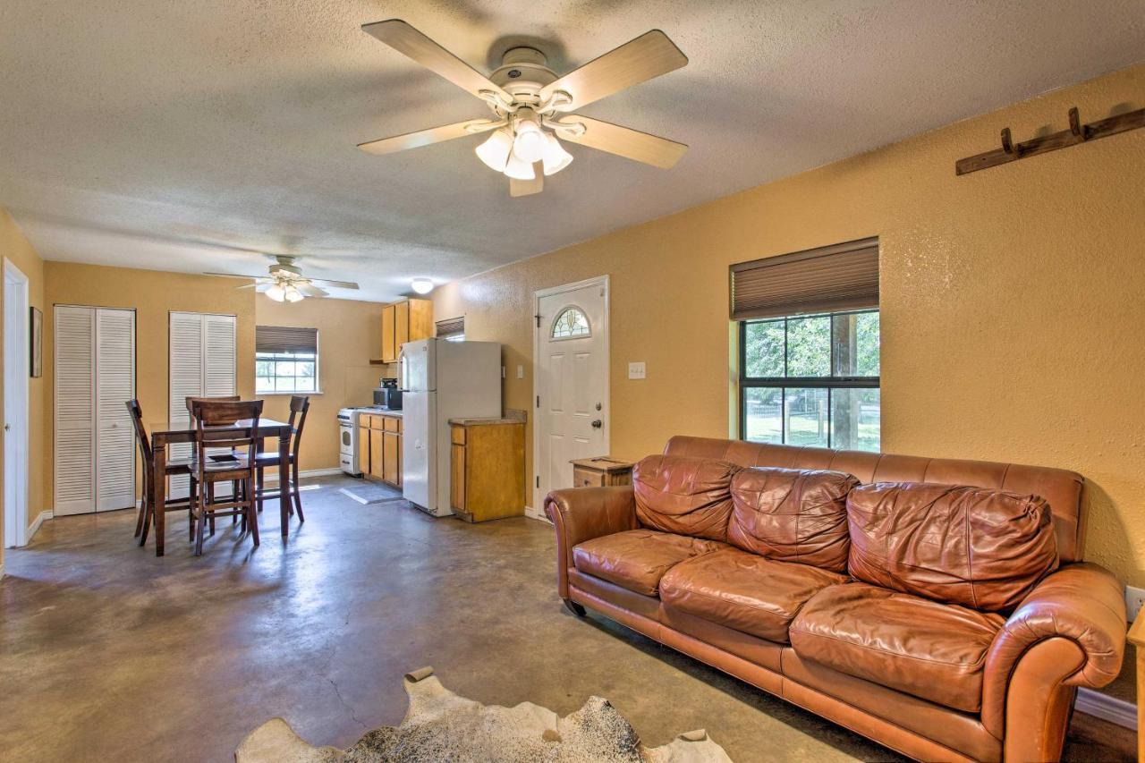Texas Cabin On 130 Acres Walk To Lake Ray Roberts Collinsville Ngoại thất bức ảnh